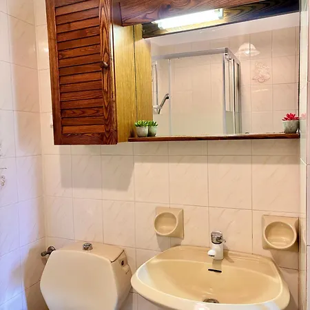 Bilocale Con Balcone A Pochi Minuti Dal *