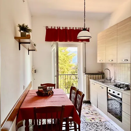 Bilocale Con Balcone A Pochi Minuti Dal * Verbania